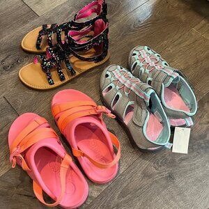 Lot of Girl's Sandals - Chaco and Falls Creek - Youth Size 1/2